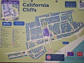 California Cliffs Holiday Park - Holiday Accommodation 19076 - Norfolk - 1186828 - thumbnail photo 4