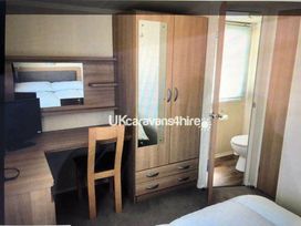 Weymouth Bay Holiday Park - Holiday Accommodation 19077 - Dorset - 1186829 - thumbnail photo 10