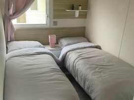 Harlyn Sands - Holiday Accommodation 19085 - Cornwall - 1186832 - thumbnail photo 8