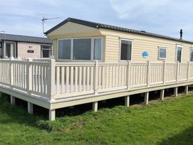 Camber Sands Holiday Park - Holiday Accommodation 19087 - Kent & Sussex - 1186834 - thumbnail photo 2