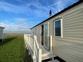 Camber Sands Holiday Park - Holiday Accommodation 19087 - Kent & Sussex - 1186834 - thumbnail photo 3