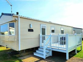 Camber Sands Holiday Park - Holiday Accommodation 19088 - Kent & Sussex - 1186835 - thumbnail photo 13
