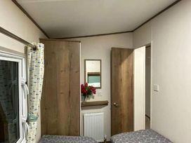 Tattershall Lakes Country Park - Holiday Accommodation 19100 - Lincolnshire - 1186838 - thumbnail photo 13