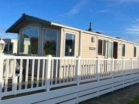 Greenacres Holiday Park - Holiday Accommodation 19101 - North Wales - 1186839 - thumbnail photo 1