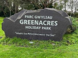 Greenacres Holiday Park - Holiday Accommodation 19101 - North Wales - 1186839 - thumbnail photo 18