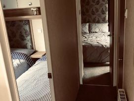 Burnham-on-Sea Holiday Park - Holiday Accommodation 19109 - Devon - 1186841 - thumbnail photo 11