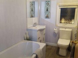 Port Haverigg Holiday Village - Holiday Accommodation 19115 - Lake District - 1186843 - thumbnail photo 3