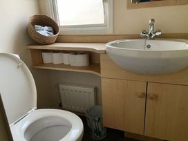 Sand Le Mere Holiday Village - Holiday Accommodation 19120 - North Yorkshire (incl. Whitby) - 1186845 - thumbnail photo 7