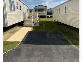 Thornwick Bay Holiday Village - Holiday Accommodation 19129 - North Yorkshire (incl. Whitby) - 1186847 - thumbnail photo 2