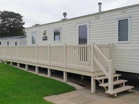 Primrose Valley Holiday Park - Holiday Accommodation 19146 - North Yorkshire (incl. Whitby) - 1186856 - thumbnail photo 2