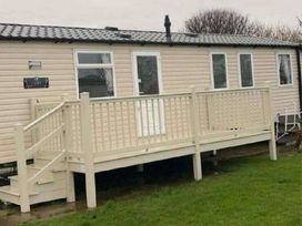 Skipsea Sands Holiday Park - Holiday Accommodation 19147 - North Yorkshire (incl. Whitby) - 1186857 - thumbnail photo 7
