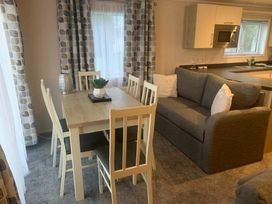Skipsea Sands Holiday Park - Holiday Accommodation 19148 - North Yorkshire (incl. Whitby) - 1186858 - thumbnail photo 7
