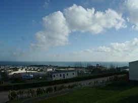 Devon Cliffs Holiday Park - Holiday Accommodation 1915 - Devon - 1186859 - thumbnail photo 1