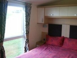 Devon Cliffs Holiday Park - Holiday Accommodation 1915 - Devon - 1186859 - thumbnail photo 9
