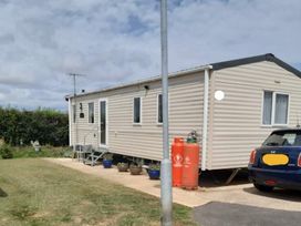 Crows Nest Caravan Park - Holiday Accommodation 19151 - North Yorkshire (incl. Whitby) - 1186860 - thumbnail photo 17