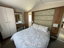 Ladram Bay Holiday Park - Holiday Accommodation 19154 - Devon - 1186863 - thumbnail photo 4