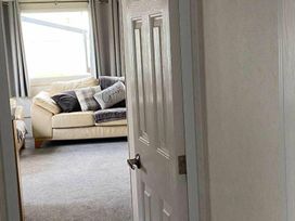 Sand Le Mere Holiday Village - Holiday Accommodation 19190 - North Yorkshire (incl. Whitby) - 1186875 - thumbnail photo 16