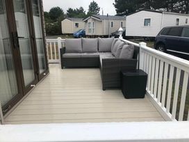 Seashore Holiday Park - Holiday Accommodation 19204 - Norfolk - 1186883 - thumbnail photo 1