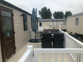 Seashore Holiday Park - Holiday Accommodation 19204 - Norfolk - 1186883 - thumbnail photo 4