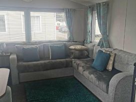 Presthaven Beach Resort - Holiday Accommodation 19209 - North Wales - 1186886 - thumbnail photo 2