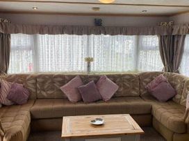 Promenade Site - Holiday Accommodation 19225 - Lincolnshire - 1186891 - thumbnail photo 2