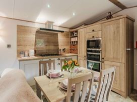 Kelling Heath Holiday Park - Holiday Accommodation 19233 - Norfolk - 1186897 - thumbnail photo 4