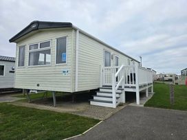 Thornwick Bay Holiday Village - Holiday Accommodation 19246 - North Yorkshire (incl. Whitby) - 1186900 - thumbnail photo 1