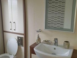 Cala Gran Holiday Park - Holiday Accommodation 1925 - Lake District - 1186902 - thumbnail photo 13