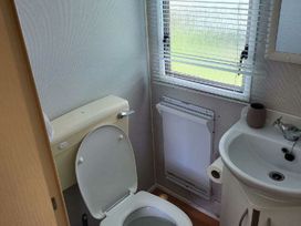 Marine Holiday Park - Holiday Accommodation 19262 - North Wales - 1186904 - thumbnail photo 3