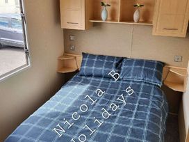 Marine Holiday Park - Holiday Accommodation 19262 - North Wales - 1186904 - thumbnail photo 9