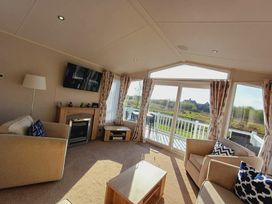Presthaven Beach Resort - Holiday Accommodation 19264 - North Wales - 1186906 - thumbnail photo 5