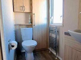 Presthaven Beach Resort - Holiday Accommodation 19264 - North Wales - 1186906 - thumbnail photo 16