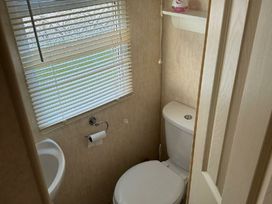 Primrose Valley Holiday Park - Holiday Accommodation 19273 - North Yorkshire (incl. Whitby) - 1186914 - thumbnail photo 11