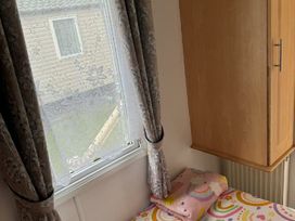 Primrose Valley Holiday Park - Holiday Accommodation 19273 - North Yorkshire (incl. Whitby) - 1186914 - thumbnail photo 17