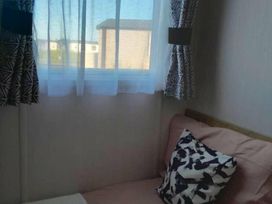 Primrose Valley Holiday Park - Holiday Accommodation 19299 - North Yorkshire (incl. Whitby) - 1186926 - thumbnail photo 12