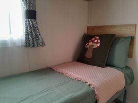Primrose Valley Holiday Park - Holiday Accommodation 19299 - North Yorkshire (incl. Whitby) - 1186926 - thumbnail photo 14