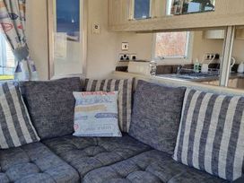 Primrose Valley Holiday Park - Holiday Accommodation 19306 - North Yorkshire (incl. Whitby) - 1186929 - thumbnail photo 6