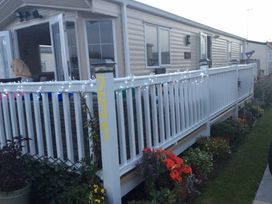 Lido Beach Holiday Park - Holiday Accommodation 19352 - North Wales - 1186941 - thumbnail photo 2