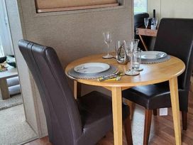 Lido Beach Holiday Park - Holiday Accommodation 19352 - North Wales - 1186941 - thumbnail photo 10