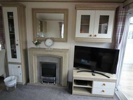 Barmouth Bay Holiday Village - Holiday Accommodation 19354 - Mid Wales - 1186943 - thumbnail photo 12