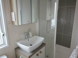 Barmouth Bay Holiday Village - Holiday Accommodation 19354 - Mid Wales - 1186943 - thumbnail photo 19