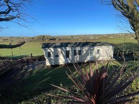 Penbryn Uchaf - Holiday Accommodation 19362 - Anglesey - 1186946 - thumbnail photo 3