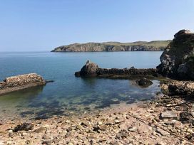 Penbryn Uchaf - Holiday Accommodation 19362 - Anglesey - 1186946 - thumbnail photo 17