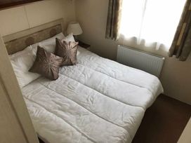 Rockley Park - Holiday Accommodation 19373 - Dorset - 1186951 - thumbnail photo 10