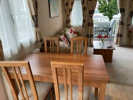 Rockley Park - Holiday Accommodation 19374 - Dorset - 1186952 - thumbnail photo 12