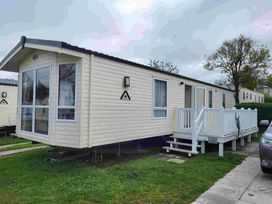 Rockley Park - Holiday Accommodation 19381 - Dorset - 1186954 - thumbnail photo 11