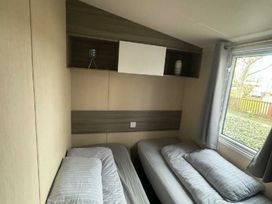 Marton Mere Holiday Village - Holiday Accommodation 19385 - Lake District - 1186957 - thumbnail photo 6