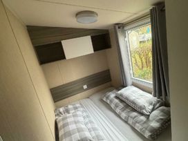 Marton Mere Holiday Village - Holiday Accommodation 19385 - Lake District - 1186957 - thumbnail photo 7