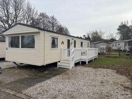 Marton Mere Holiday Village - Holiday Accommodation 19415 - Lake District - 1186971 - thumbnail photo 2