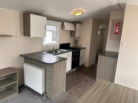 Marton Mere Holiday Village - Holiday Accommodation 19415 - Lake District - 1186971 - thumbnail photo 7